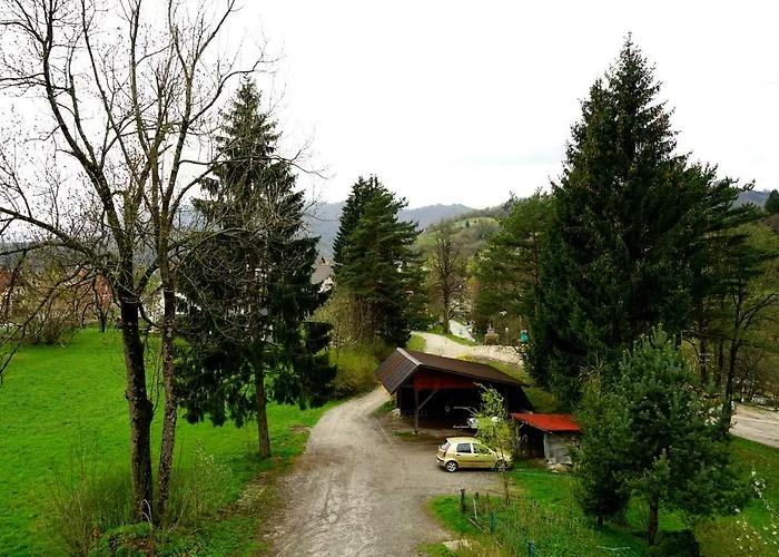 Διαμέρισμα Apartma Erzen *